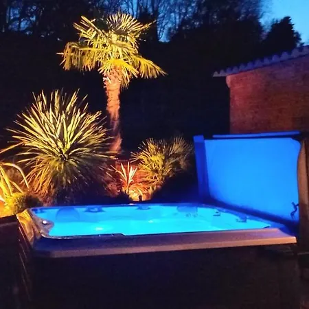 Domaine Bellavigne Gites Et Spa Forcalquier Exterior photo